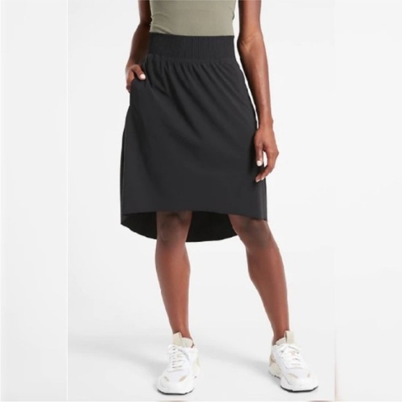 Athleta Cosmic Black Midi Skirt Size M - Picture 1 of 7